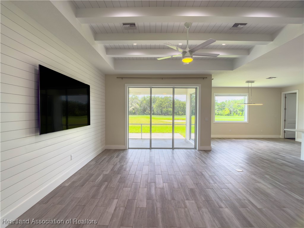 Sebring, Florida 33875, United States, 3 Bedrooms Bedrooms, ,3 BathroomsBathrooms,Residential,Contingent,186774