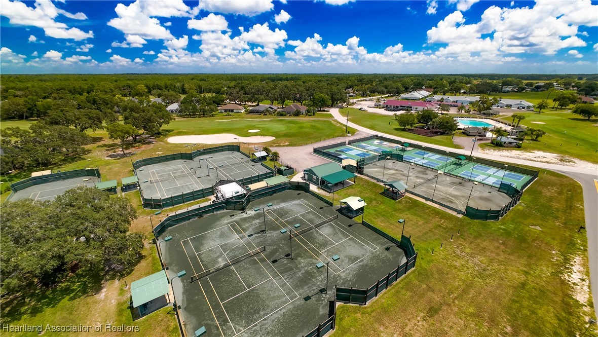 Sebring, Florida 33875, United States, 3 Bedrooms Bedrooms, ,3 BathroomsBathrooms,Residential,Contingent,186774