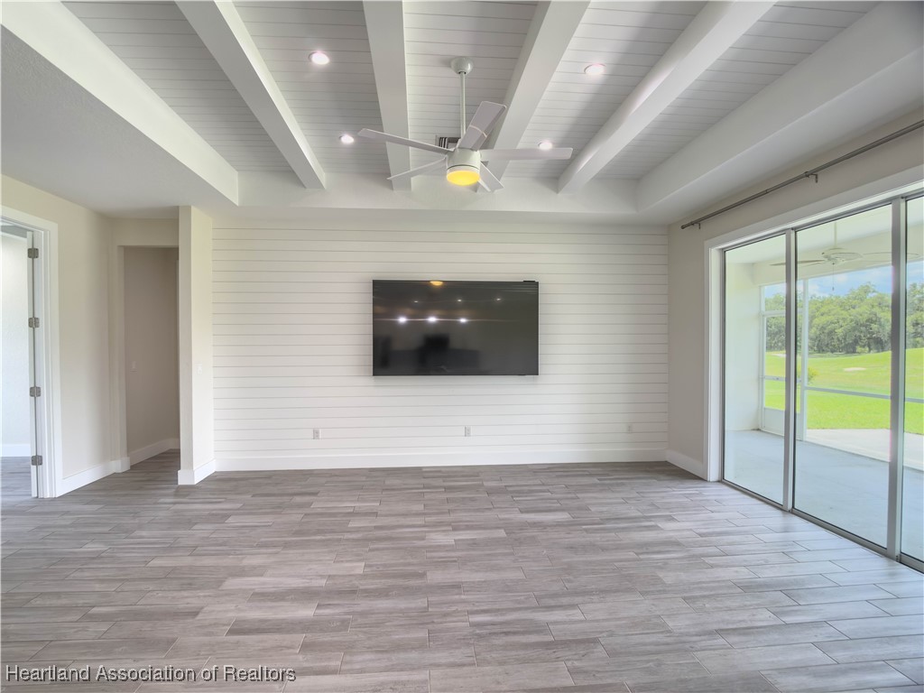 Sebring, Florida 33875, United States, 3 Bedrooms Bedrooms, ,3 BathroomsBathrooms,Residential,Contingent,186774