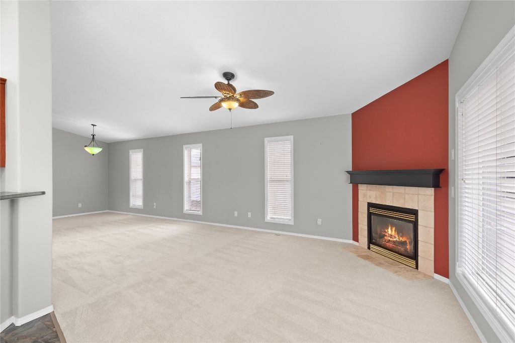 listing image 16513293101160838844