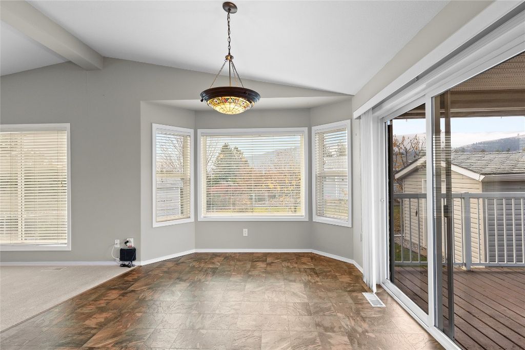 listing image 16518887455925153468