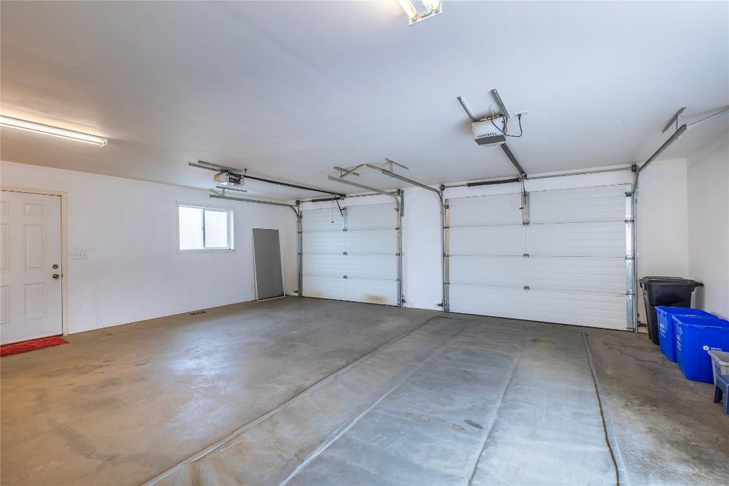 listing image 16517885257368888965