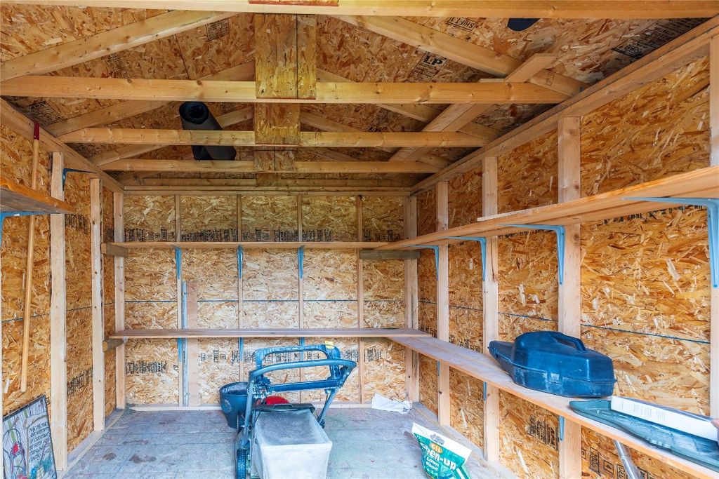 listing image 16515218565248548946