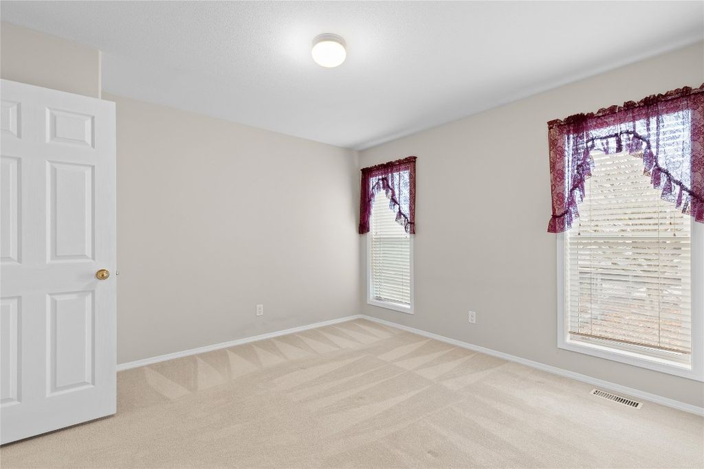 listing image 16513247344911295899