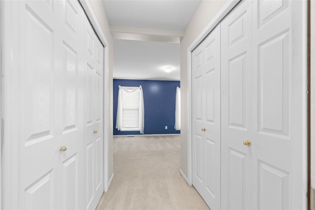 listing image 16515687408819883265