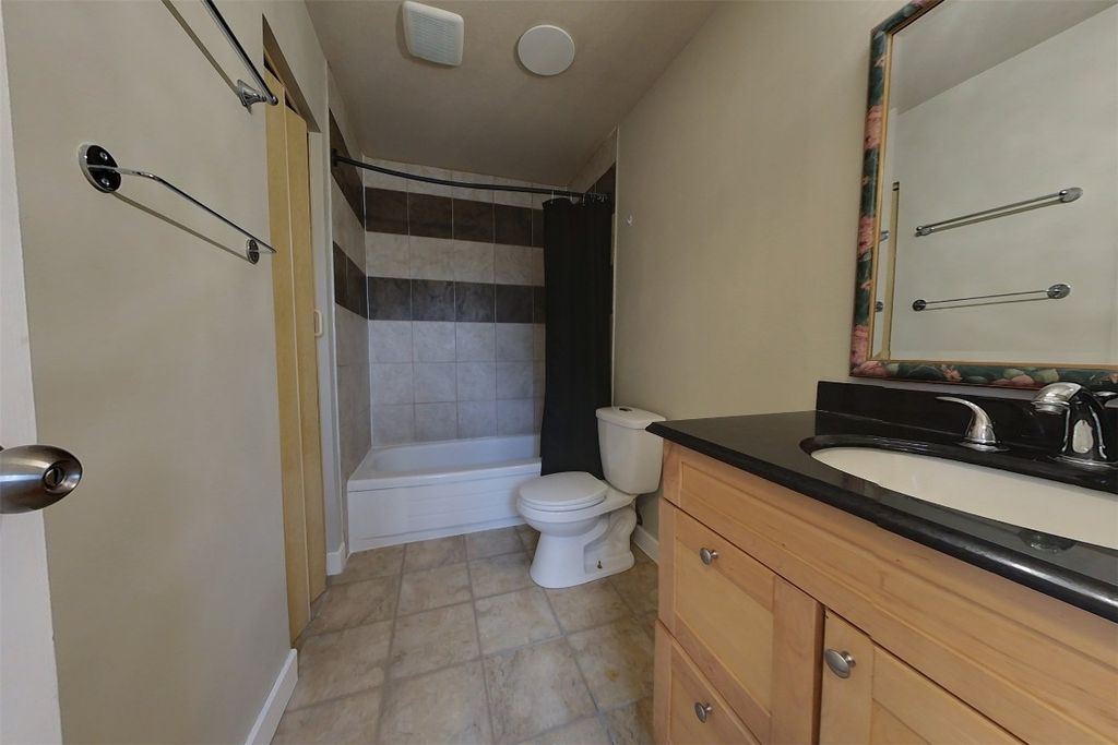 listing image 16518642900774582260