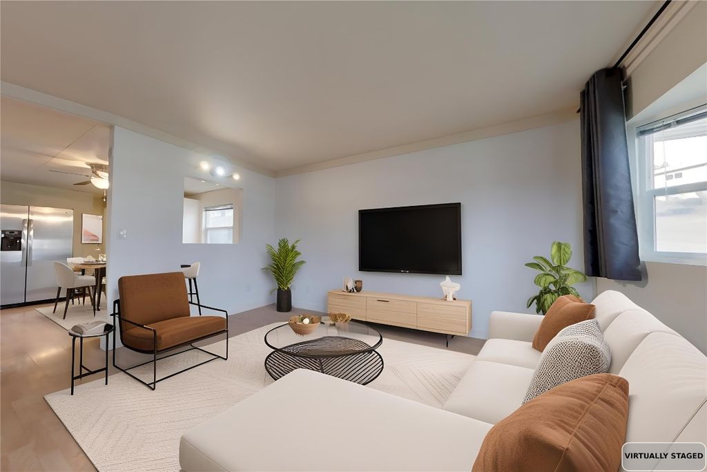 listing image 16517240130220180057