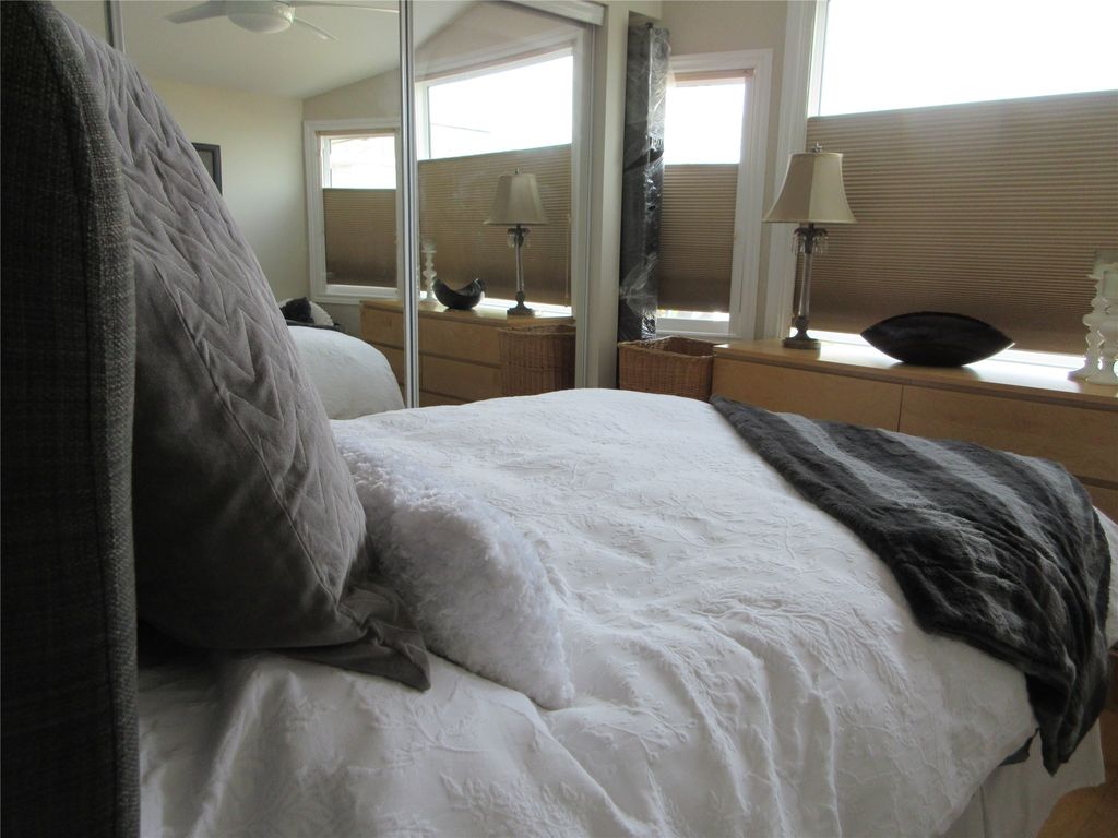 listing image 16518992052604516185