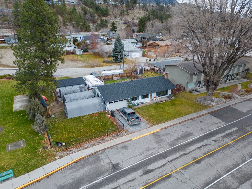 listing image 16518357330495134392