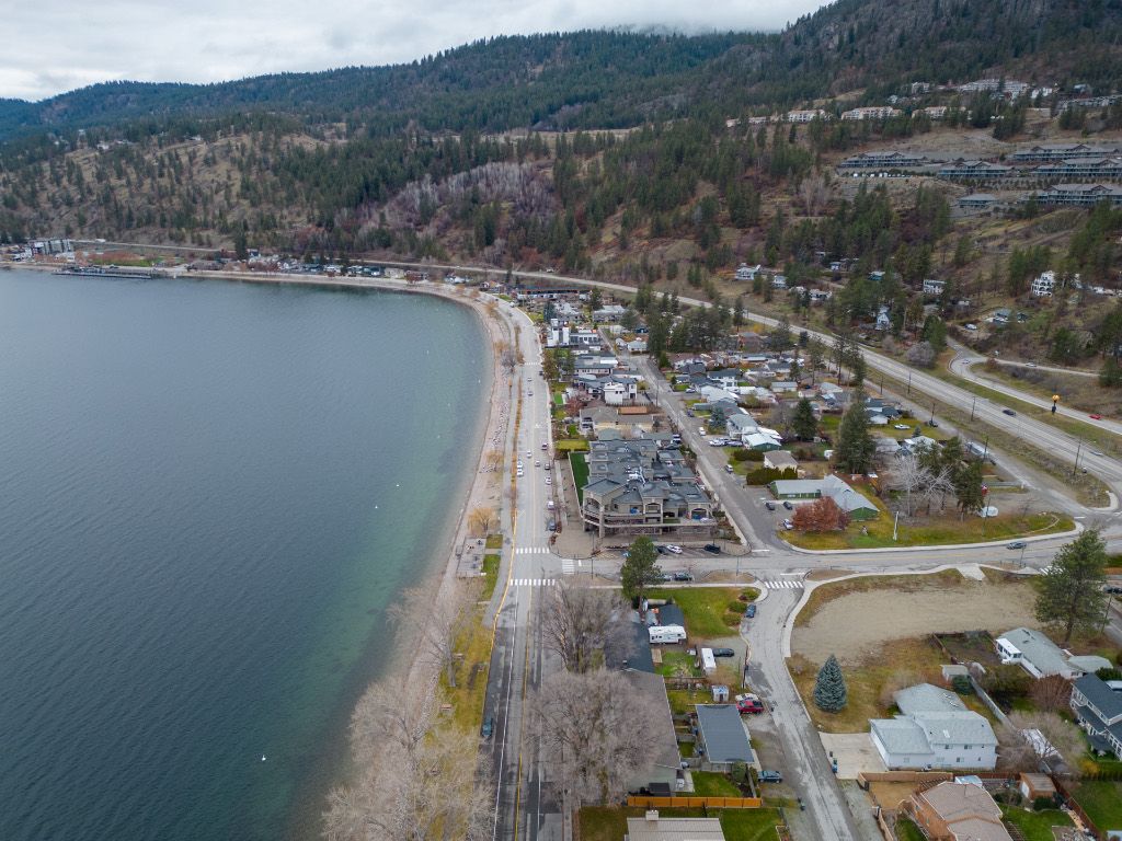 listing image 16513870235635175473