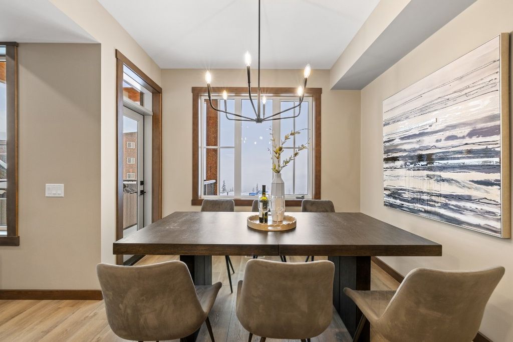 listing image 16510977679279047304