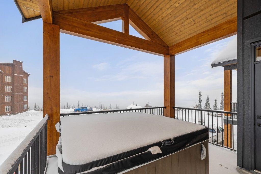 listing image 16518291831235424864