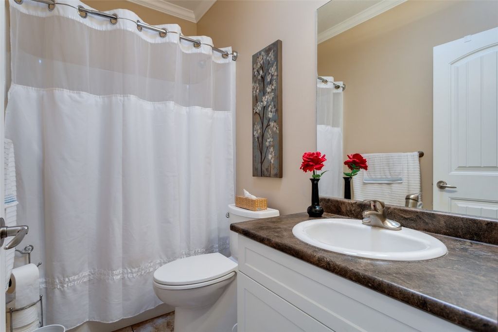 listing image 16510430745705018854