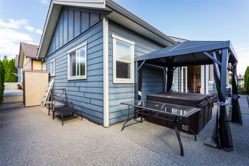 listing image 16512027649787310939
