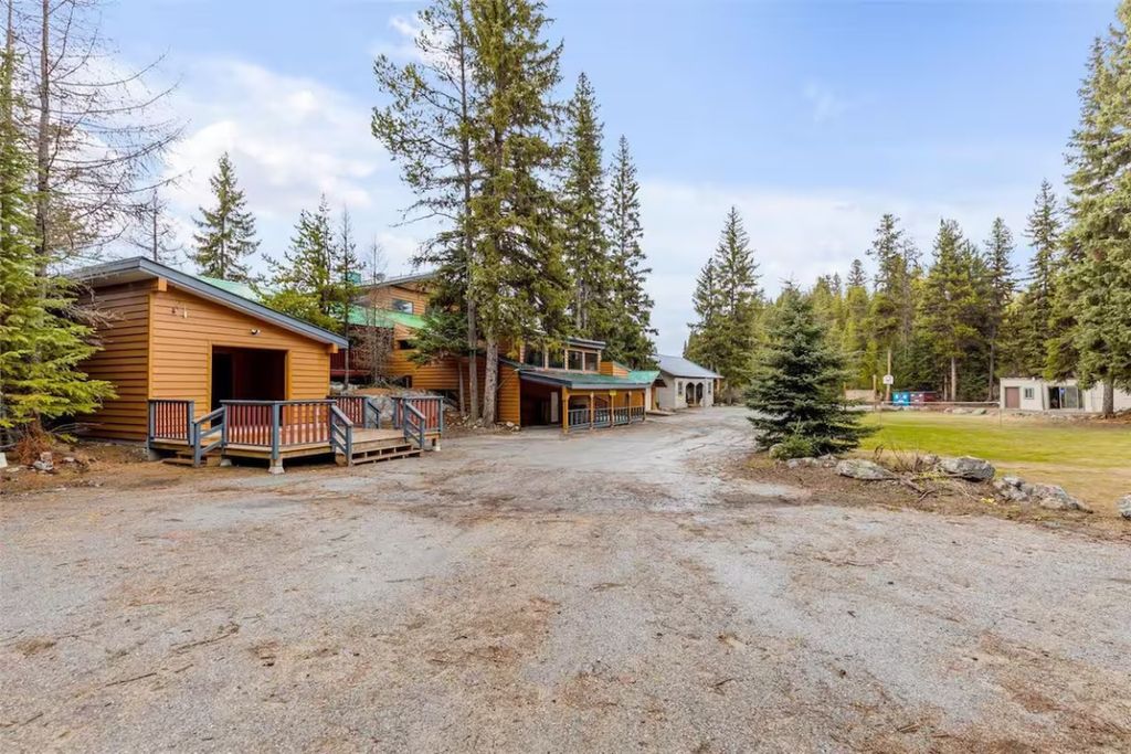 listing image 16517820472618512276