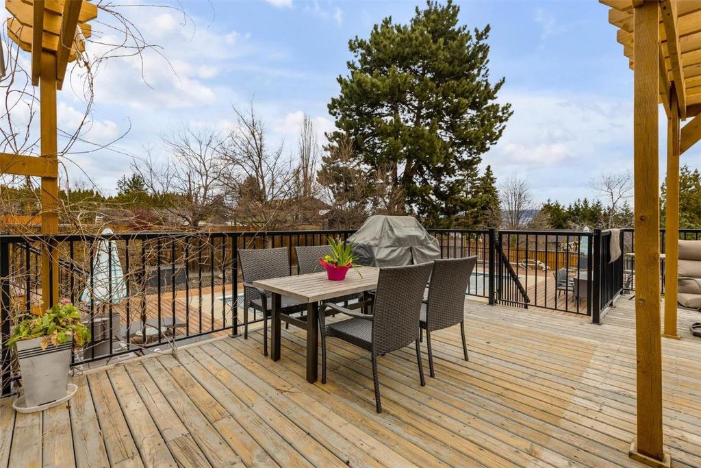 listing image 16514365129369550716