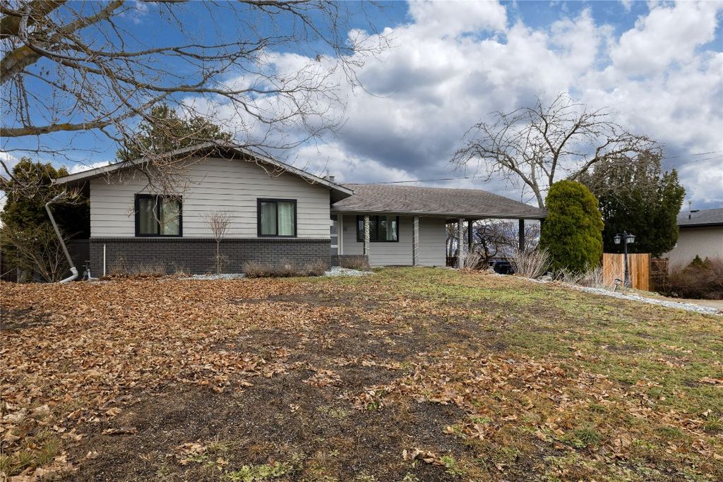 listing image 16517150374846994305