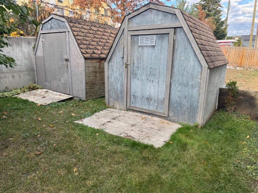 listing image 16518641533748311867