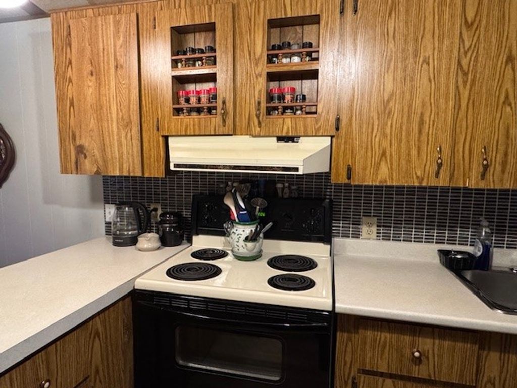 listing image 16516873154488654859