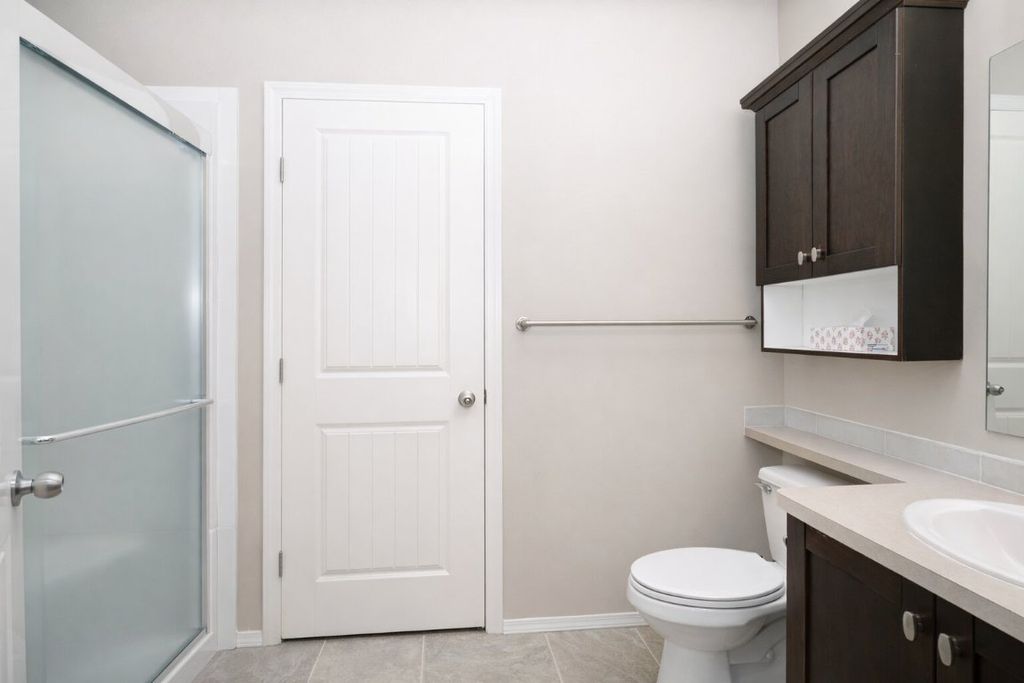 listing image 16518861811380514321