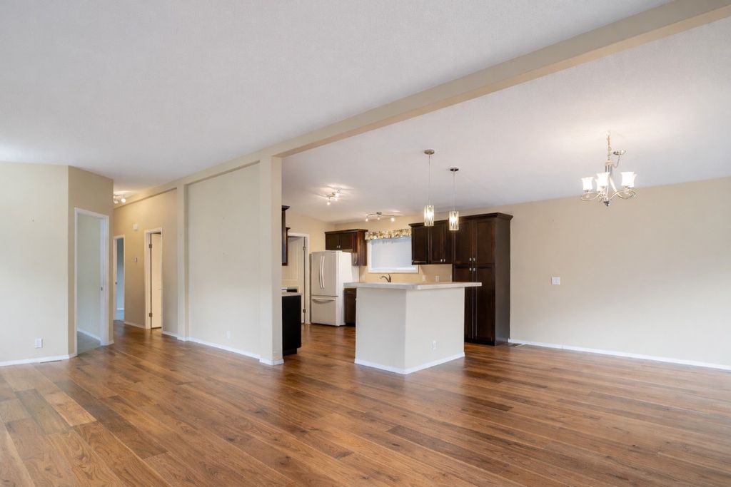 listing image 16515874091955276483