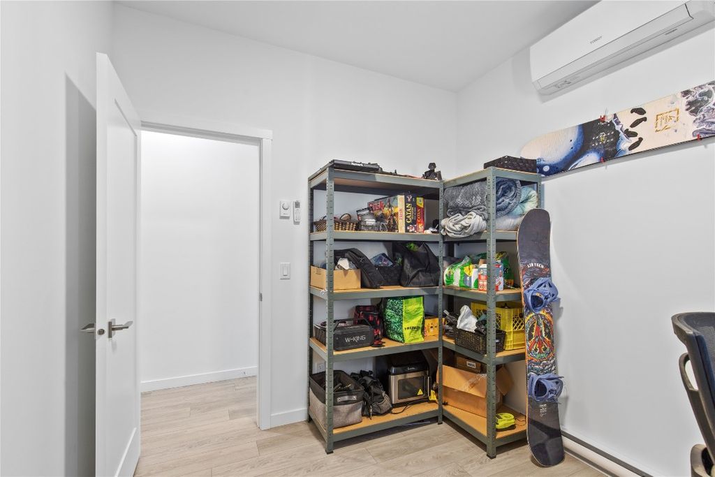 listing image 16519041946108881425