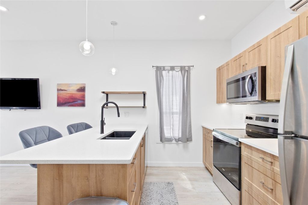 listing image 16510713374612732199