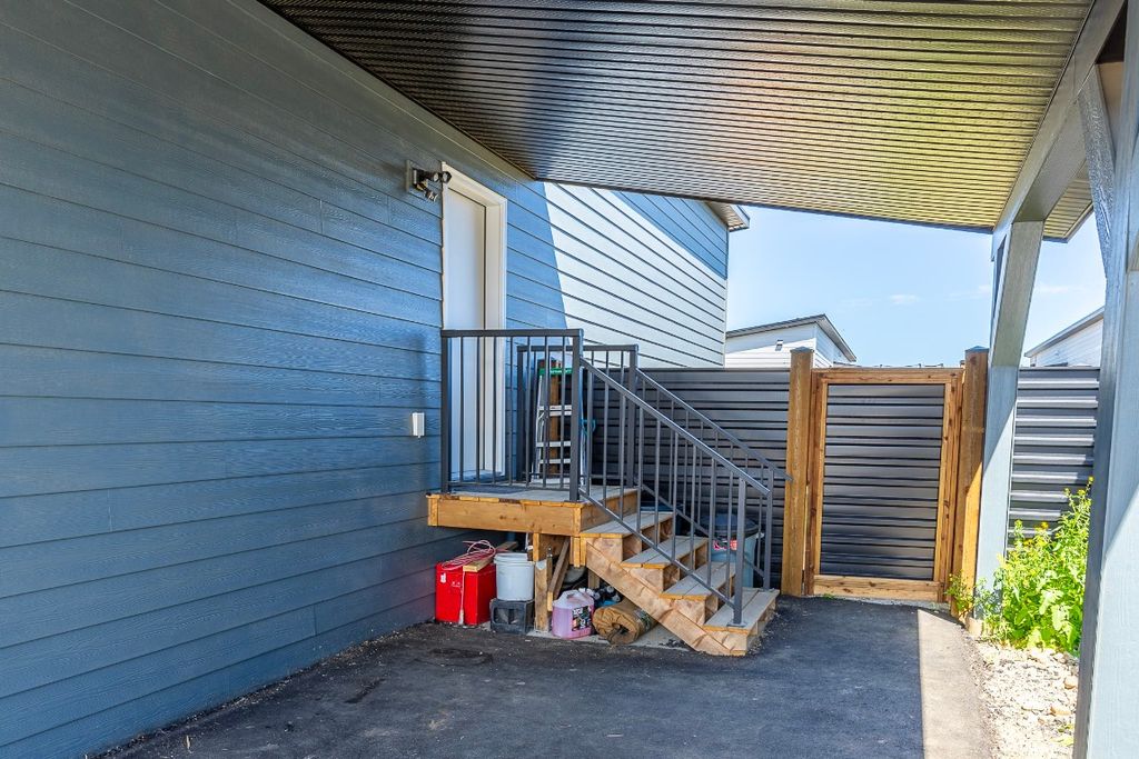 listing image 16510942077017861760