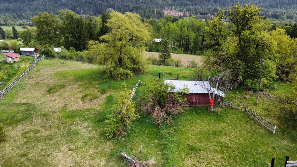 listing image 16512998340218628225