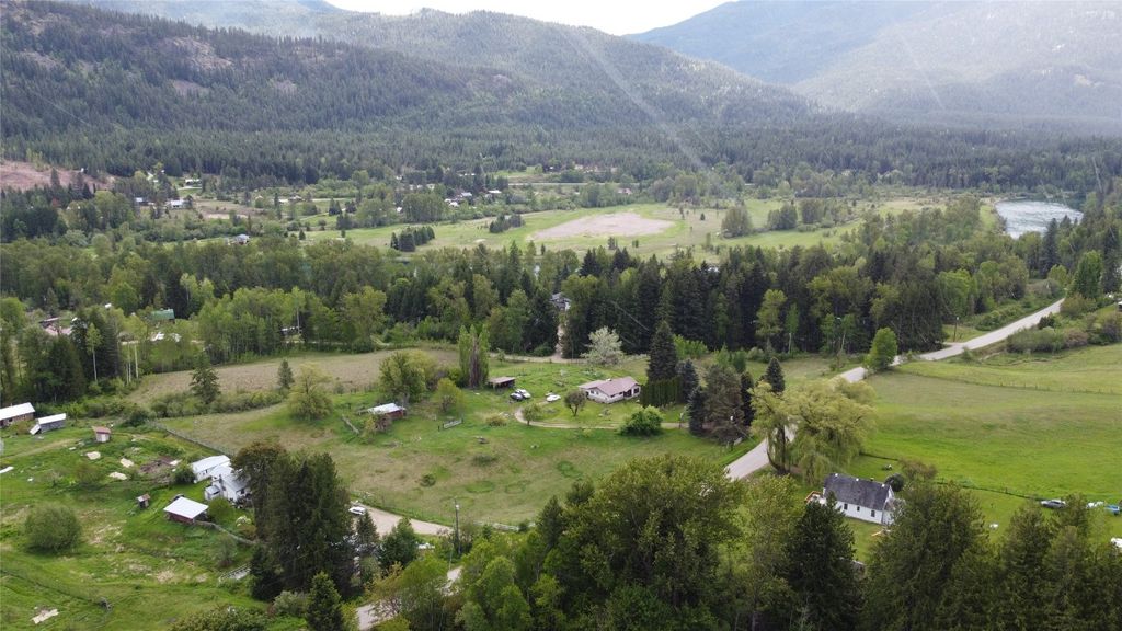 listing image 16512512664358456854