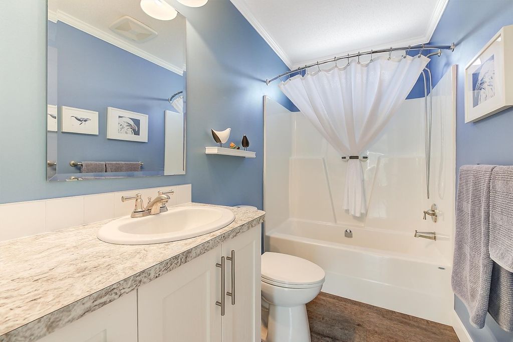 listing image 16513955476027851102