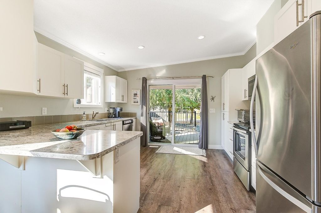 listing image 16511498807174653139