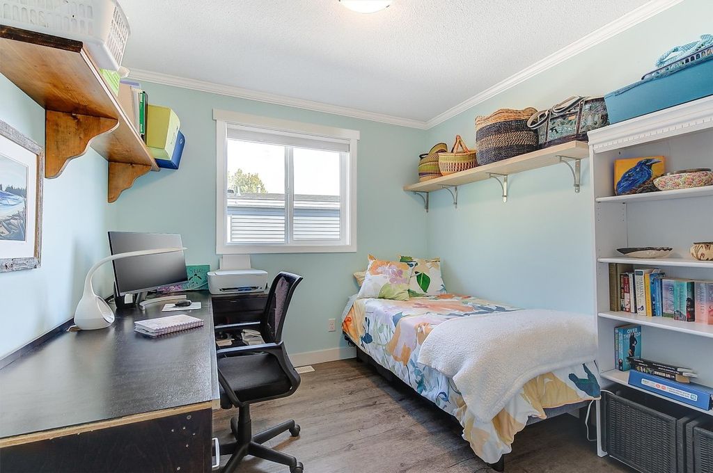 listing image 16517941655588585720