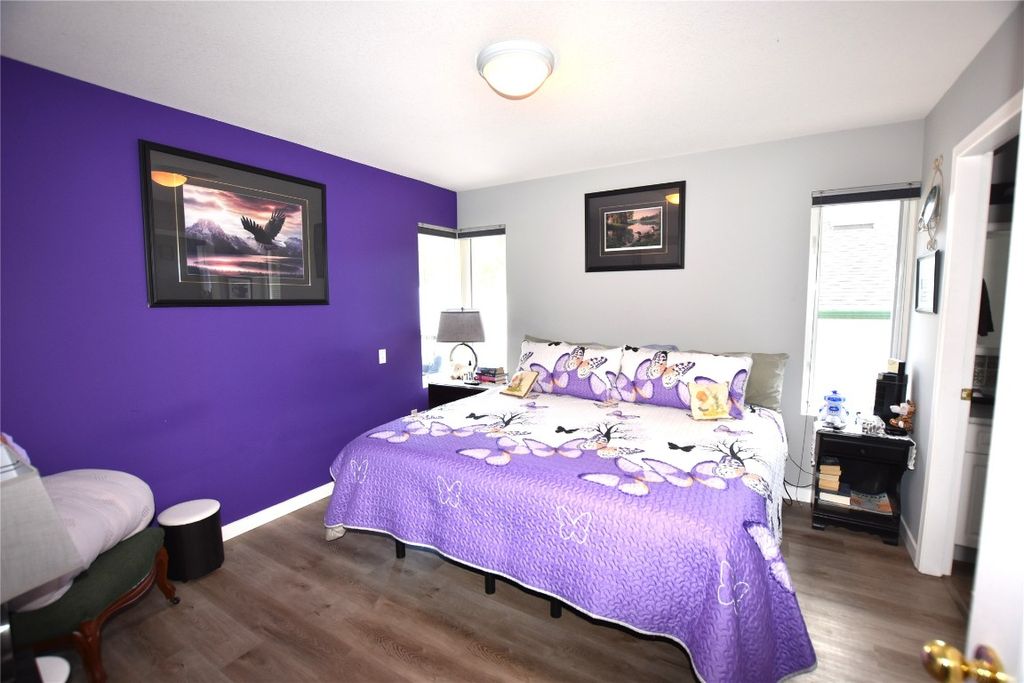 listing image 16511814721413600999