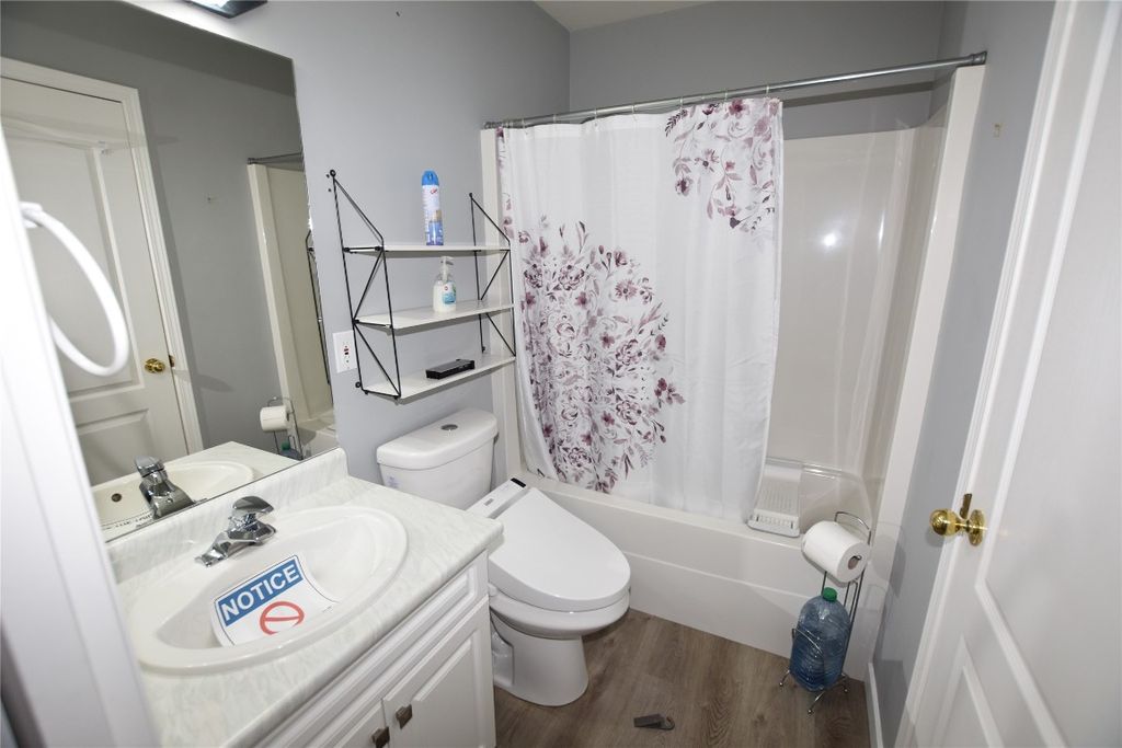 listing image 16519003879241490123