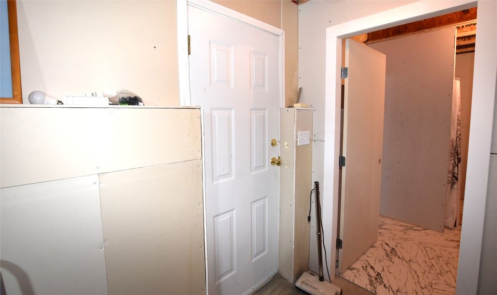 listing image 16510735498069532485