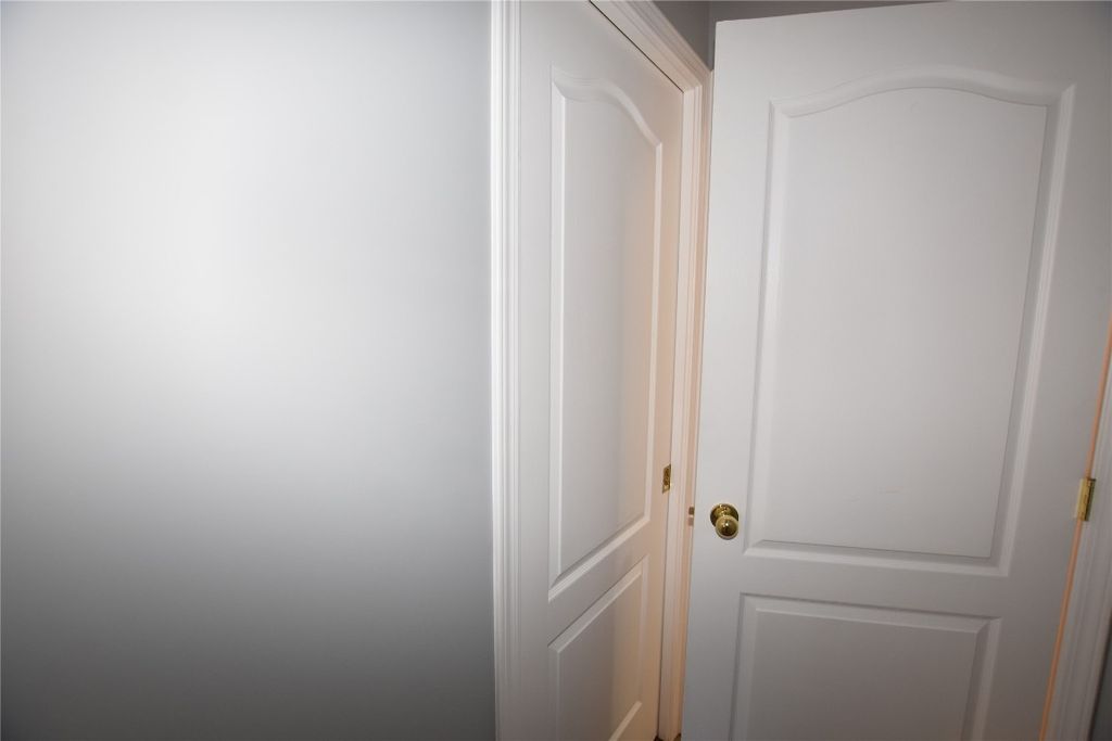 listing image 16514206805145348372