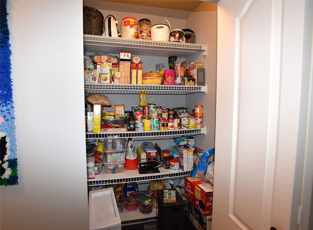 listing image 16510421078213122196