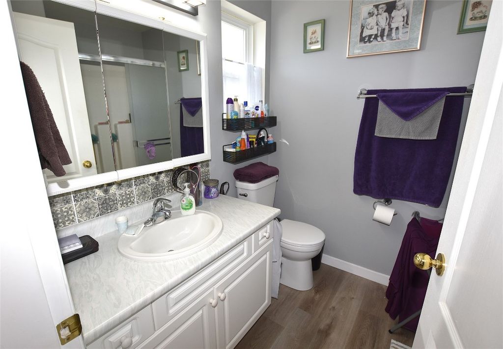 listing image 16517530388041591144