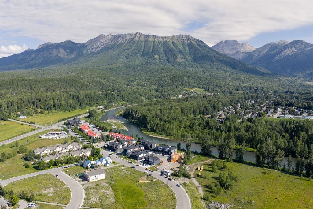 listing image 16511129662589228970