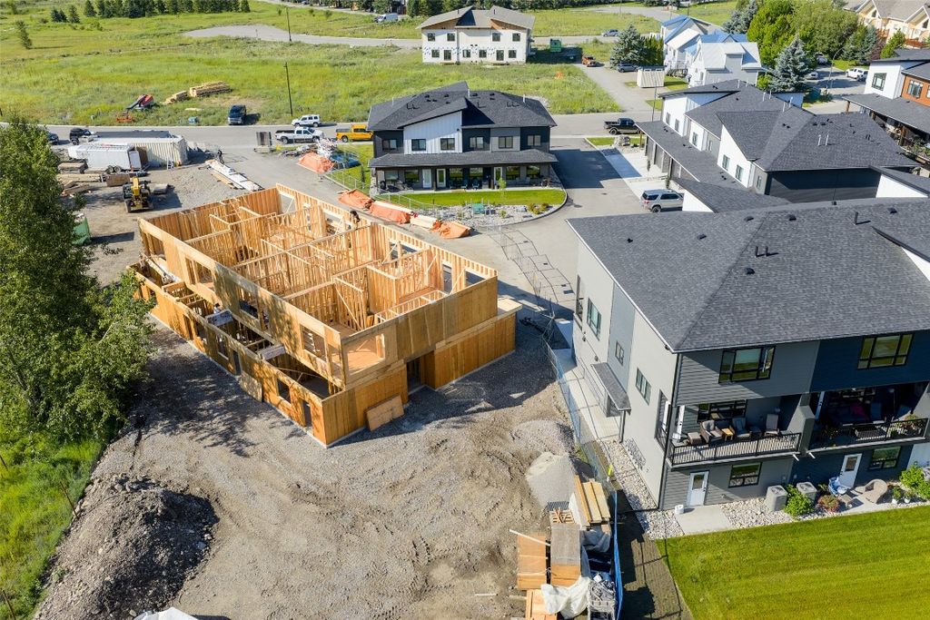 listing image 16515795755312739059