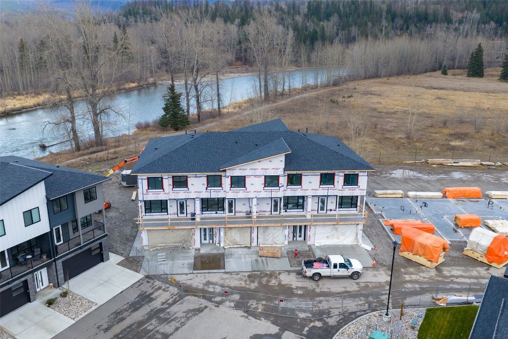 listing image 16512137292364480884