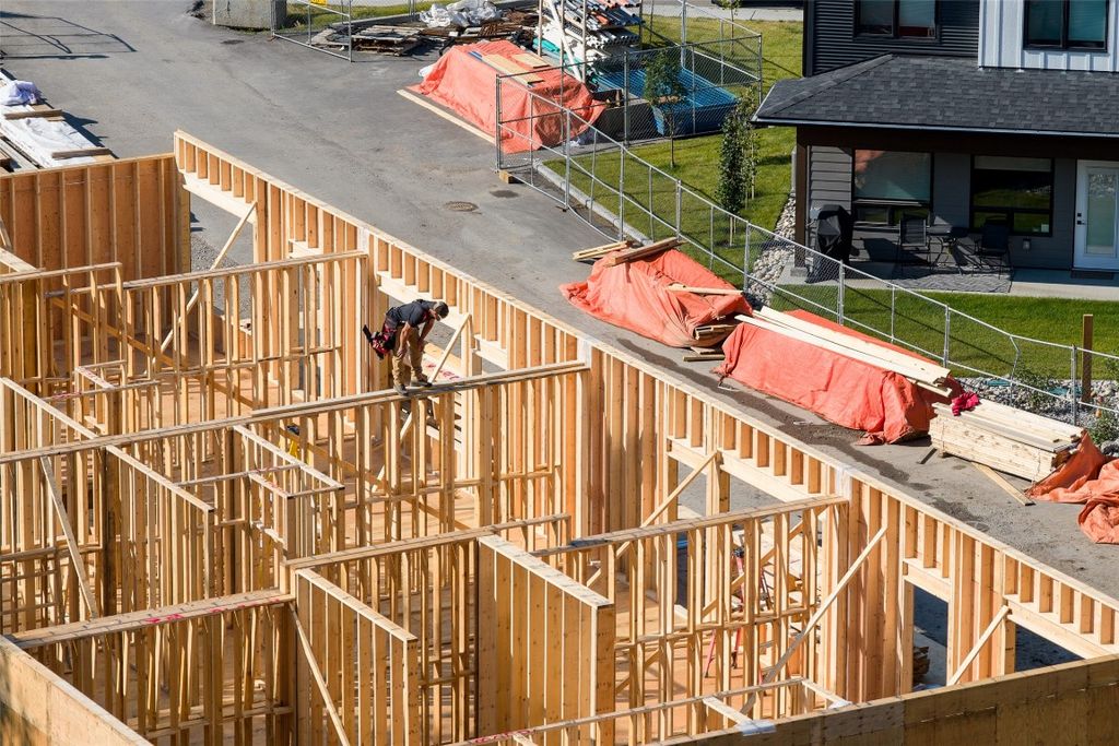 listing image 16510759943143791315