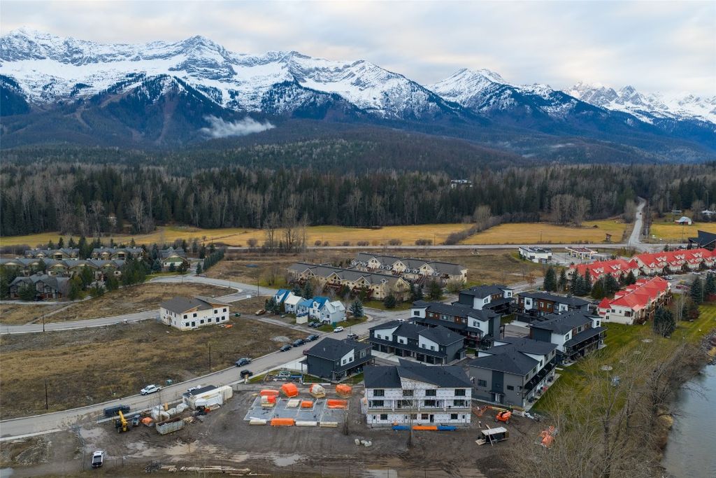 listing image 16512665521492994461