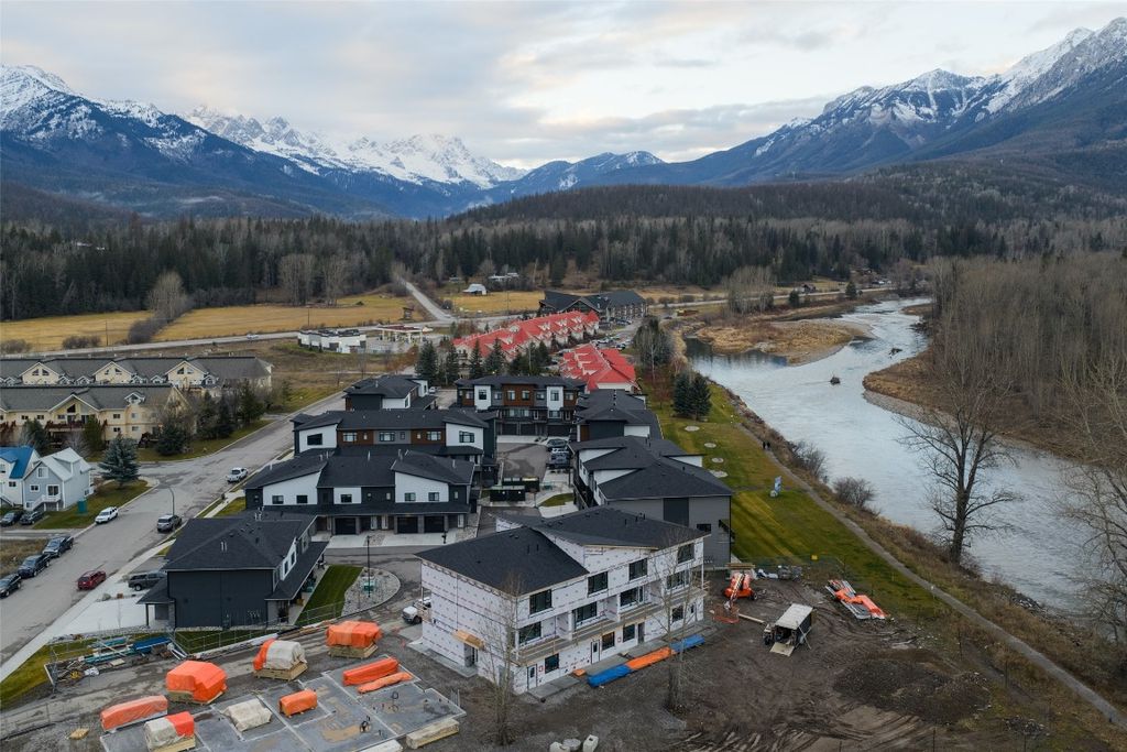 listing image 16519023617094885454