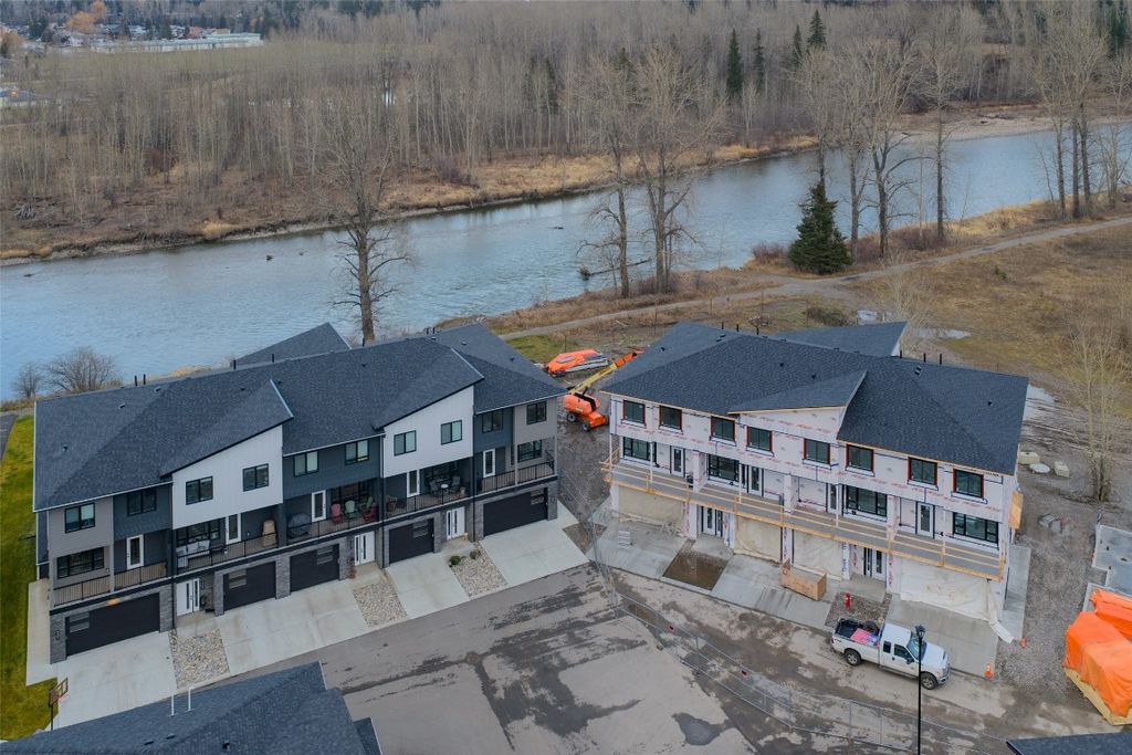 listing image 16515827102977920882