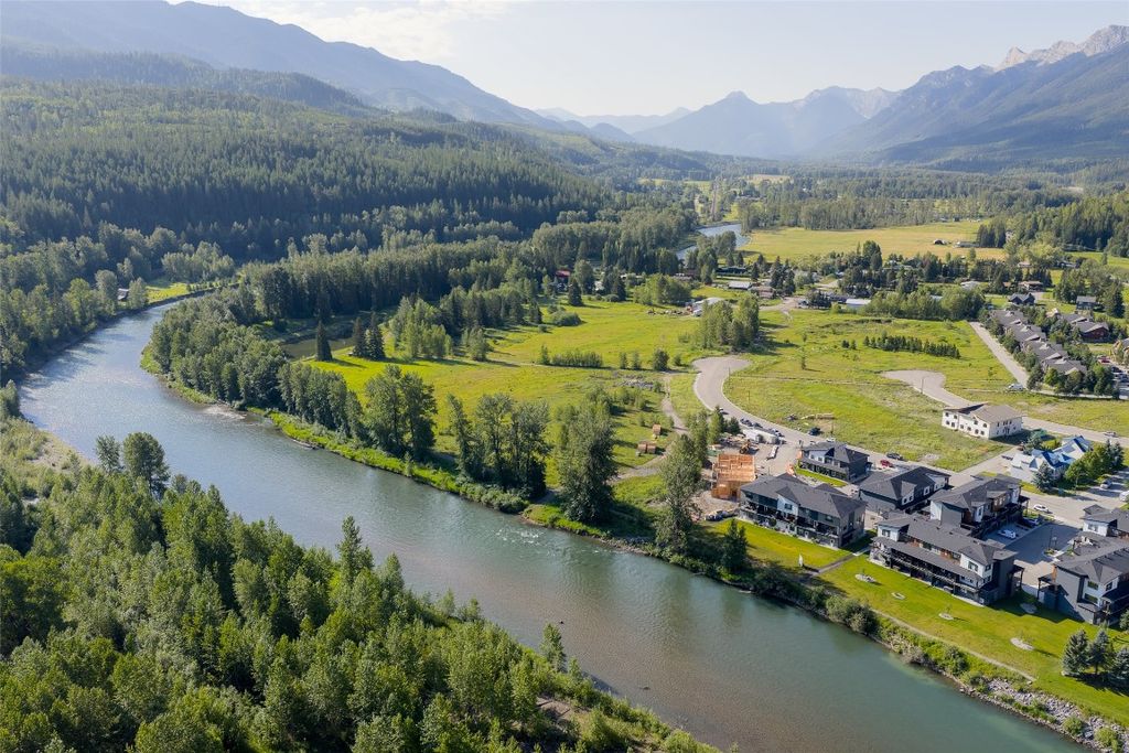 listing image 16515098543349949784