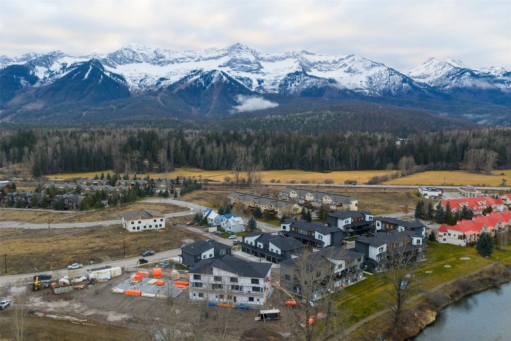 listing image 16515756759723850621