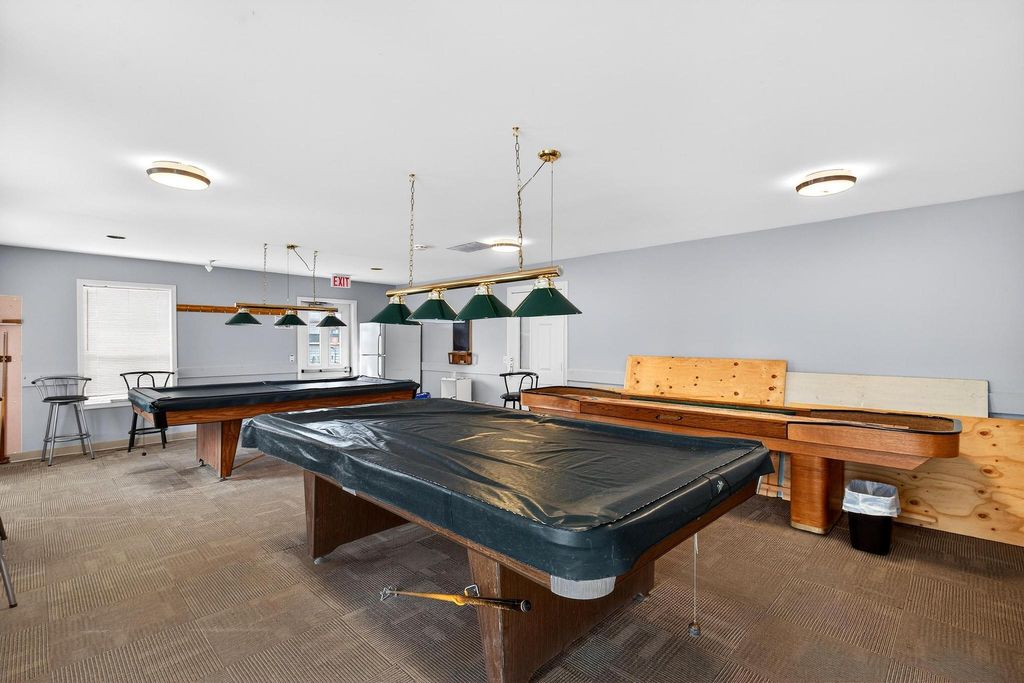 listing image 16511042240260321612