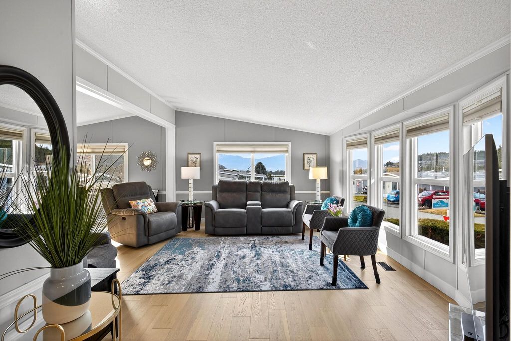 listing image 16519266440865521240